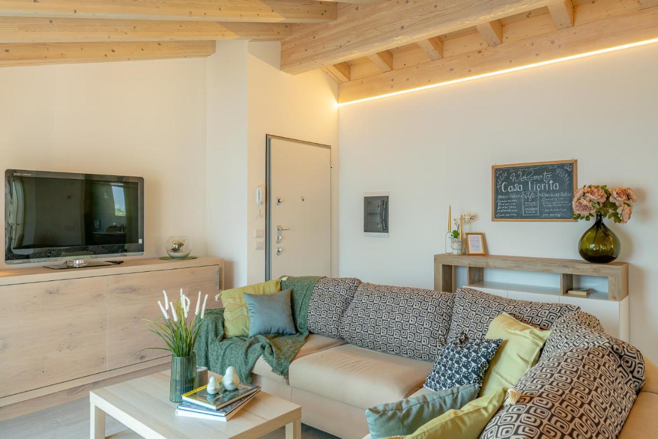 Classy Apartment Wifi, Parking & Stunning View! Acquaseria Exterior photo